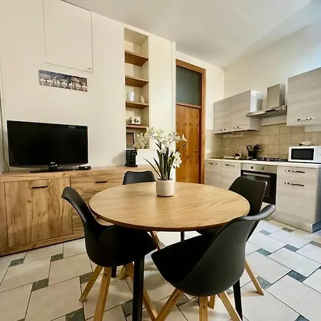 Apartman Lion - Piano Terra In Piazza